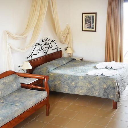 חאניה Areti Aparthotel מראה חיצוני תמונה
