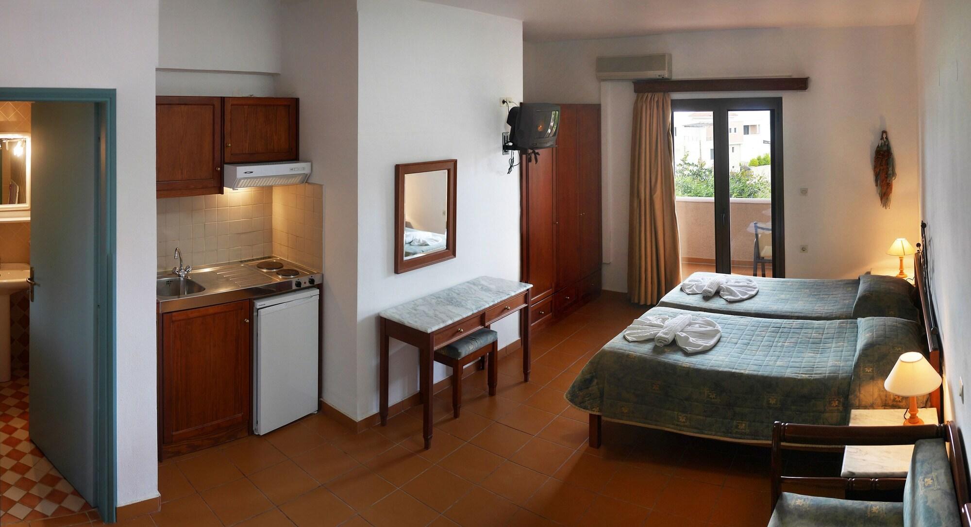 חאניה Areti Aparthotel מראה חיצוני תמונה