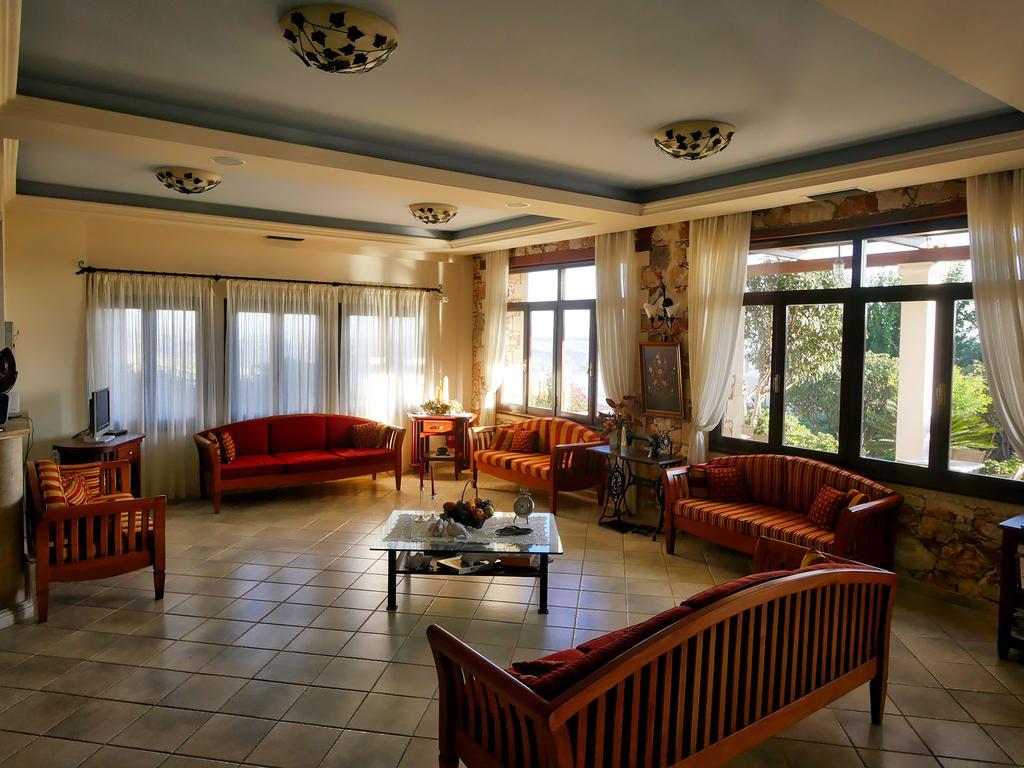 חאניה Areti Aparthotel מראה חיצוני תמונה