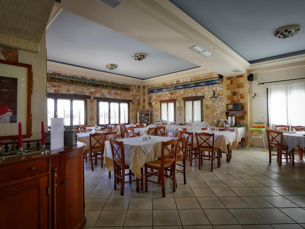 חאניה Areti Aparthotel מראה חיצוני תמונה