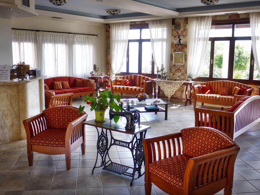 חאניה Areti Aparthotel מראה חיצוני תמונה